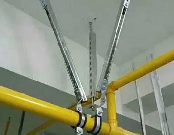 闸阀支撑架的质量要求。价格决定了呼玛抗震支撑框架的质量。